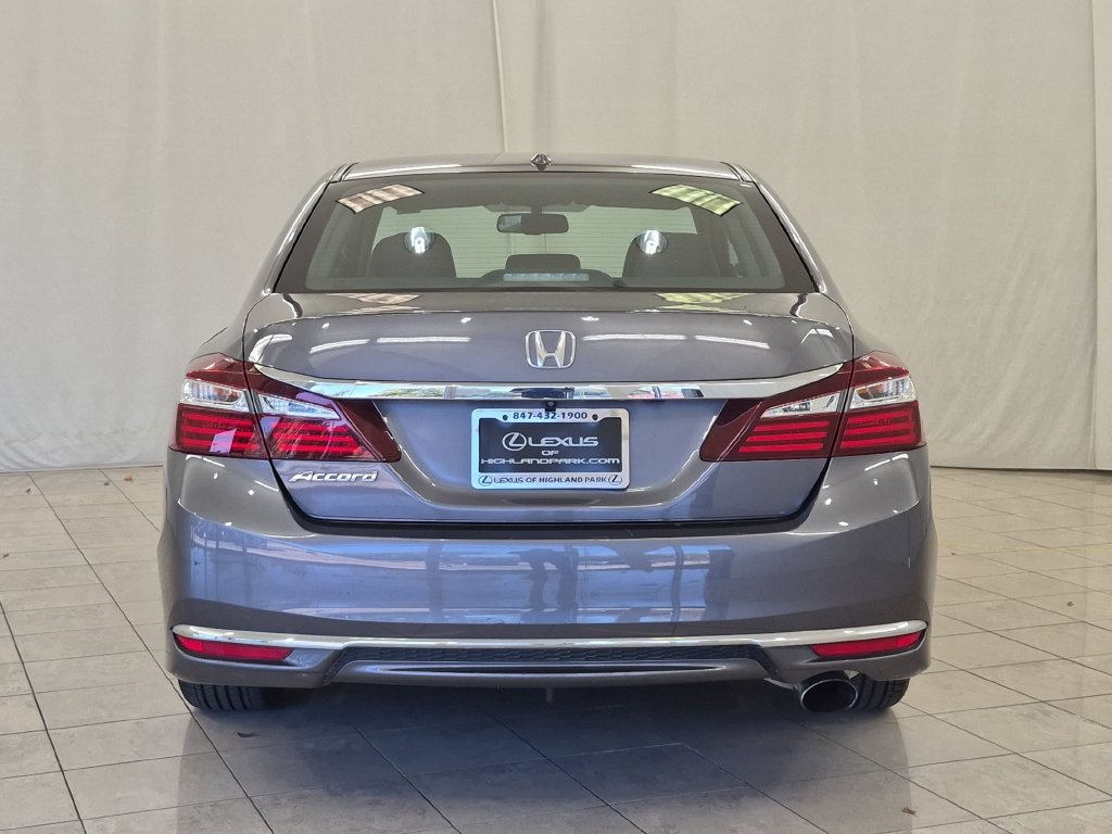 Used 2017 Honda Accord EX-L image 8