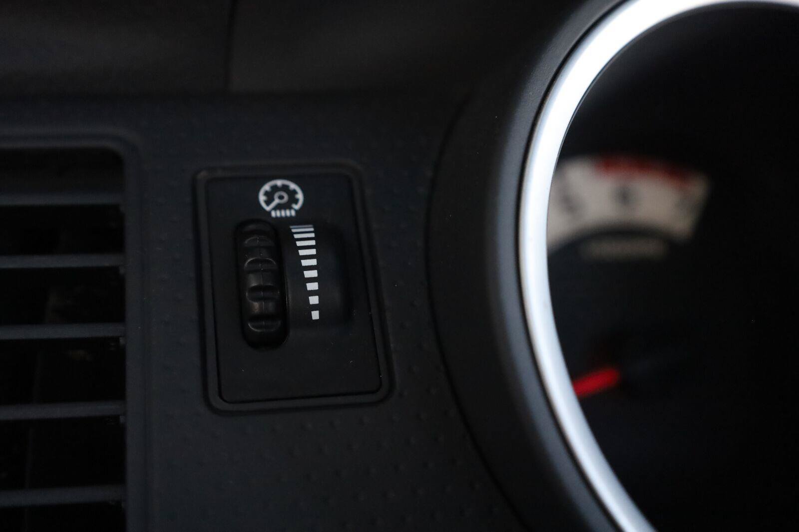 Used 2012 Toyota Tacoma 2WD Regular Cab image 28