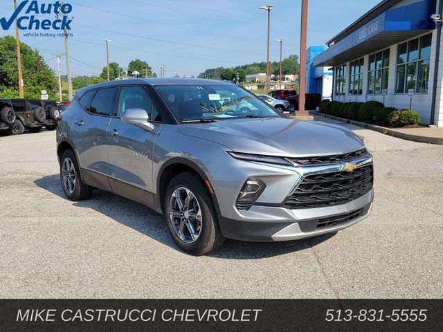 Used 2025 Chevrolet Blazer LT AWD/4WD image 7