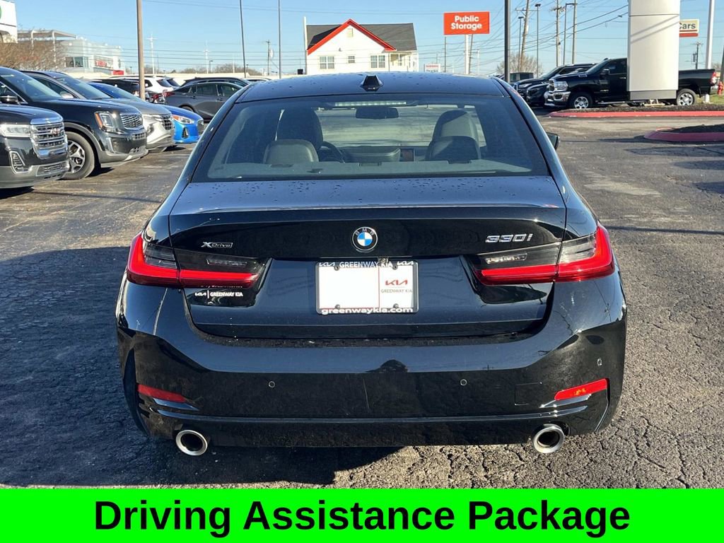 Used 2025 BMW 330i xDrive Sedan image 6