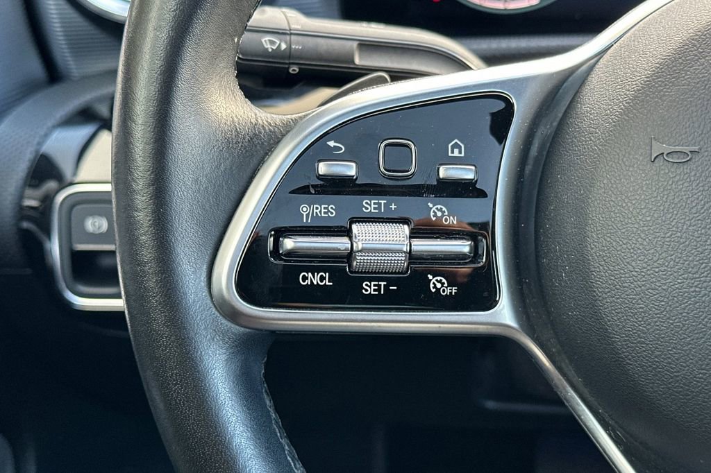 Used 2021 Mercedes-Benz CLA 250 image 25