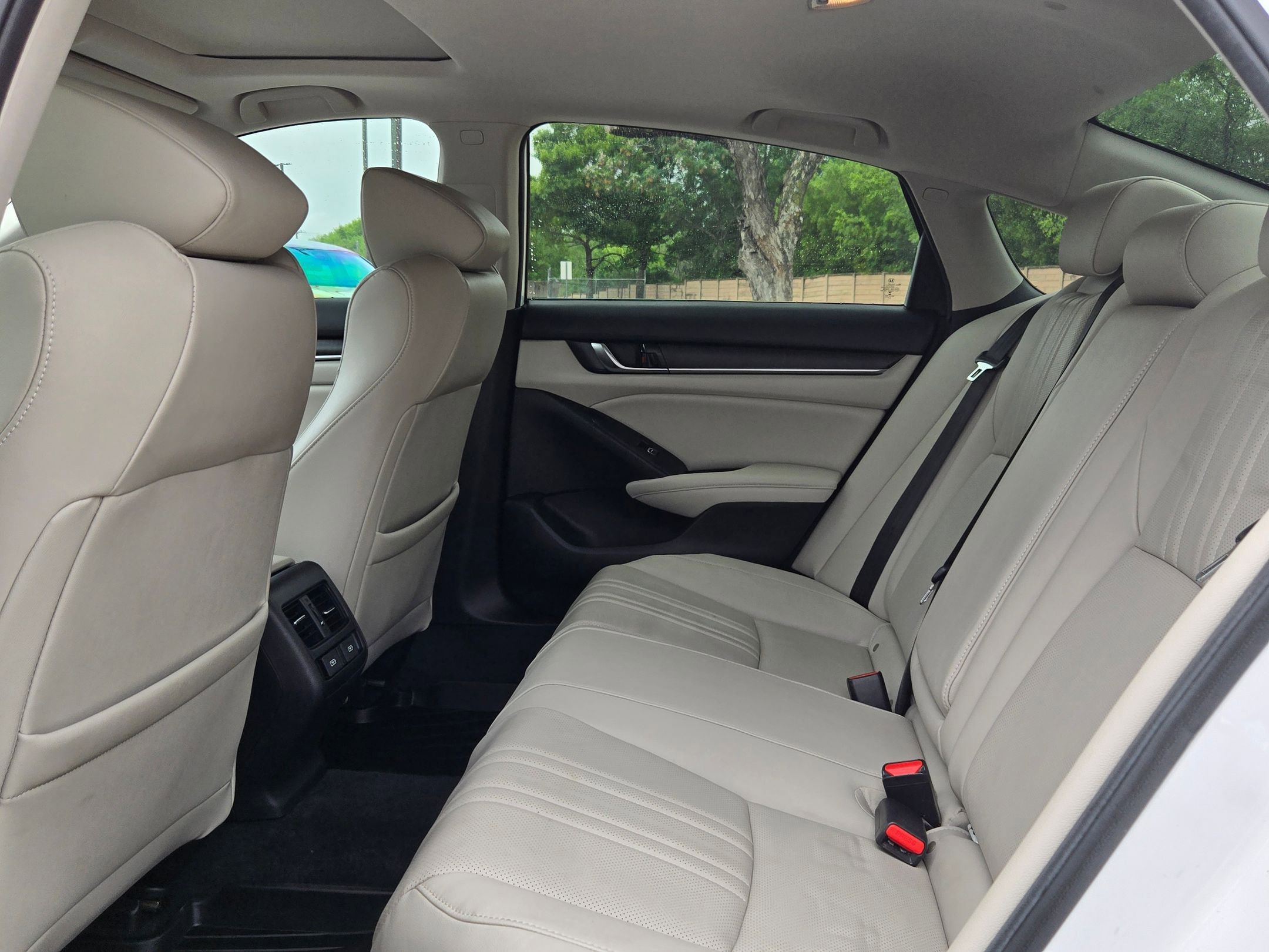Certified 2021 Honda Accord EX-L image 13