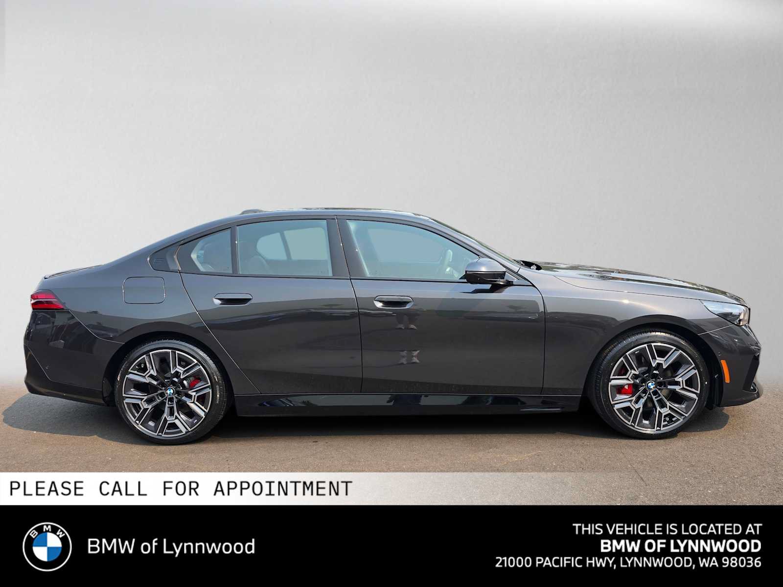 New 2027 BMW i5 xDrive40 w/ M Sport Package AWD/4WD image 2