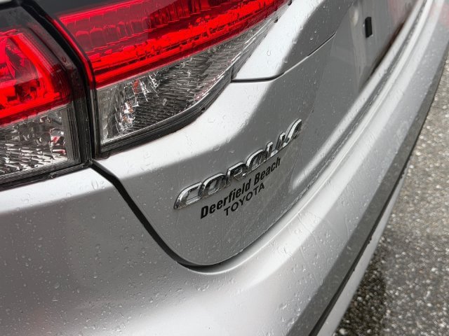 Used 2021 Toyota Corolla LE FWD image 9