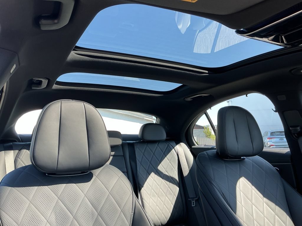 New 2027 Mercedes-Benz E 450 4MATIC Sedan image 18