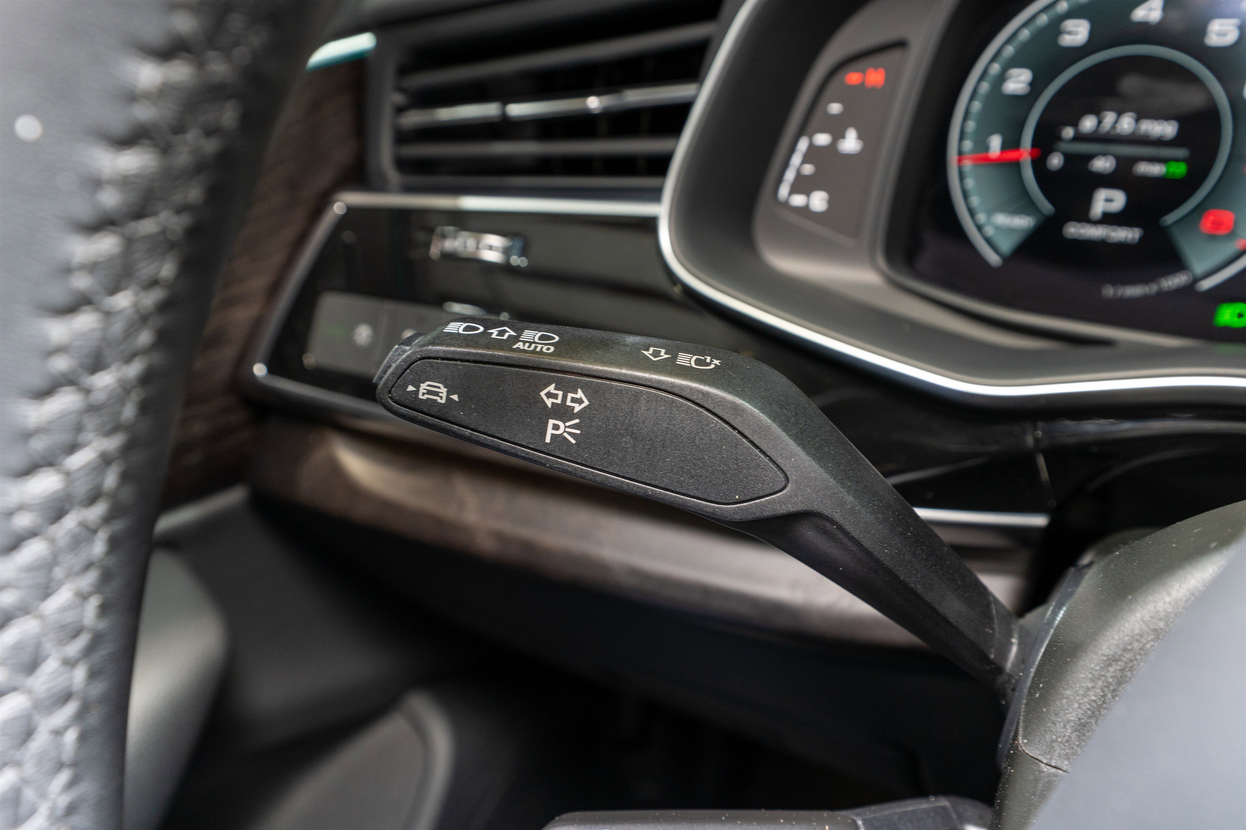 Used 2022 Audi Q7 2.0T Premium Plus image 28