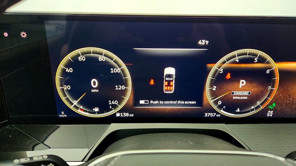 Used 2025 INFINITI QX80 Sensory image 14