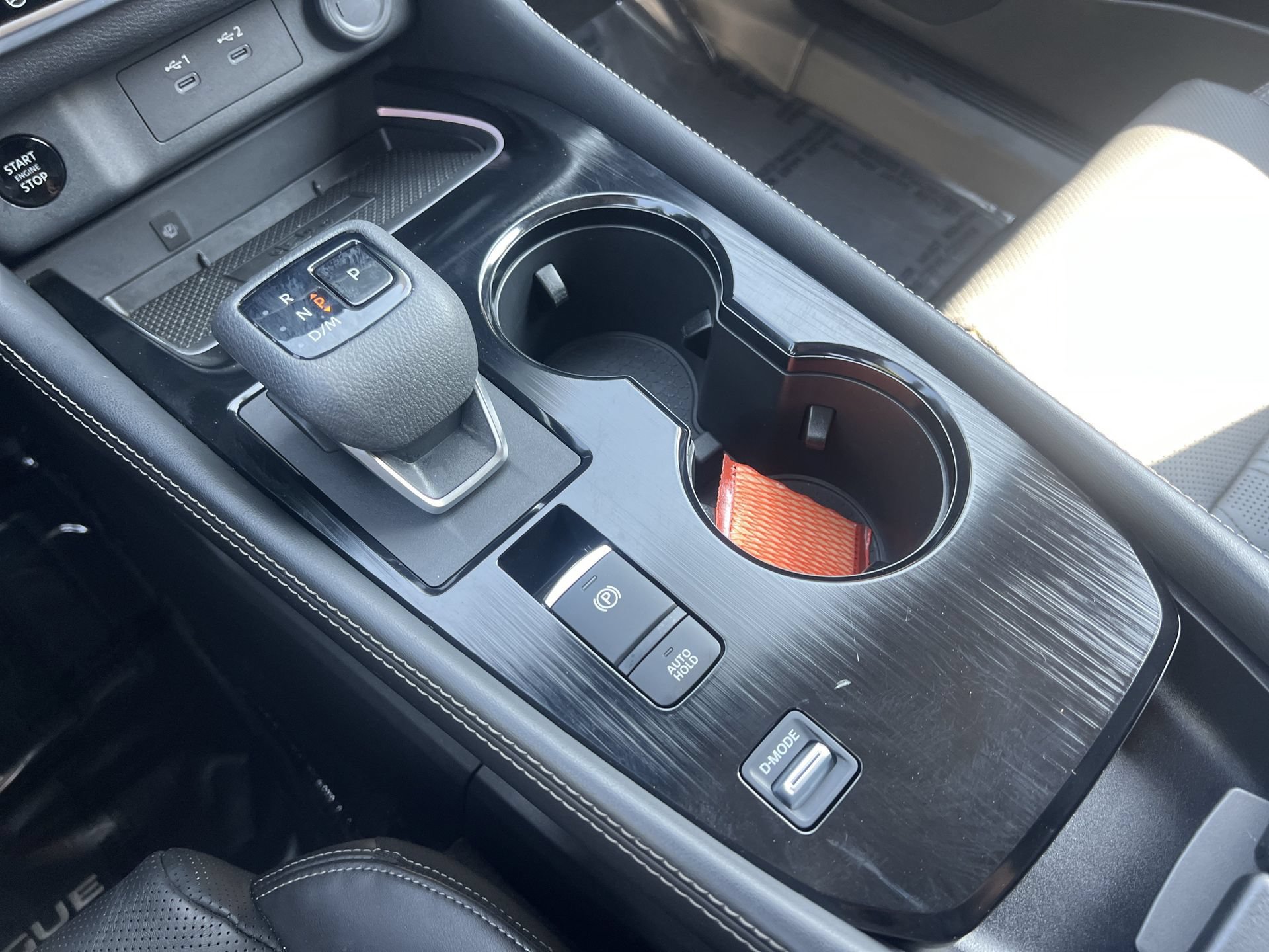 Certified 2025 Nissan Rogue Platinum FWD image 8