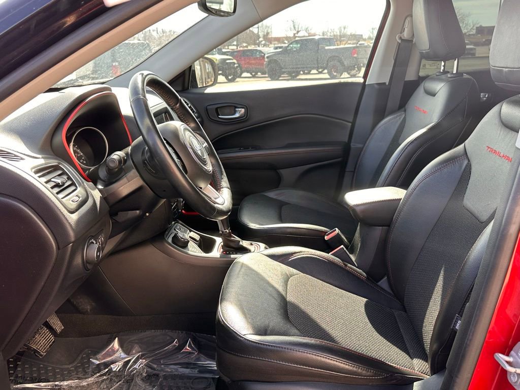 Used 2020 Jeep Compass Trailhawk w/ Cold Weather Group image 11