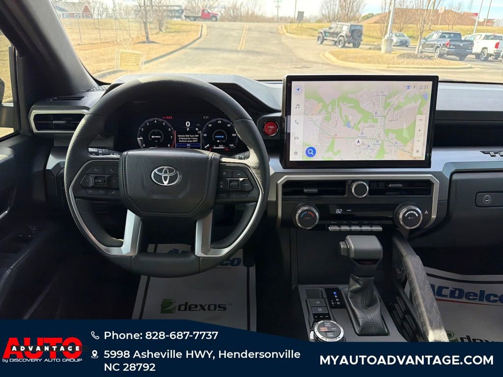 Used 2024 Toyota Tacoma TRD Off-Road AWD/4WD image 29
