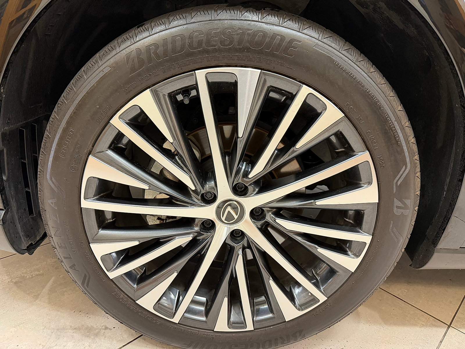 Used 2025 Lexus RX 350 Premium Plus w/ Accessory Package (Z1) FWD image 7
