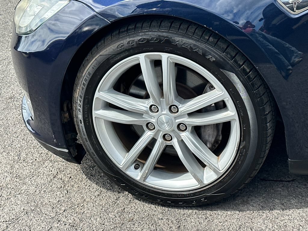 Used 2014 Tesla Model S 60 RWD image 11
