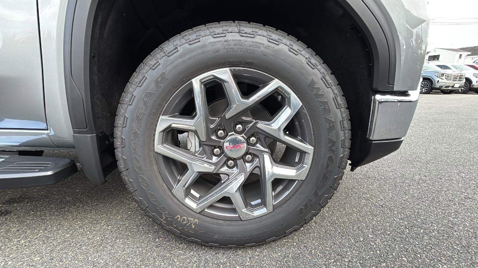 New 2026 GMC Sierra 1500 SLT w/ SLT Premium Plus Package image 10