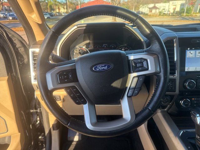 Used 2017 Ford F150 Lariat image 26