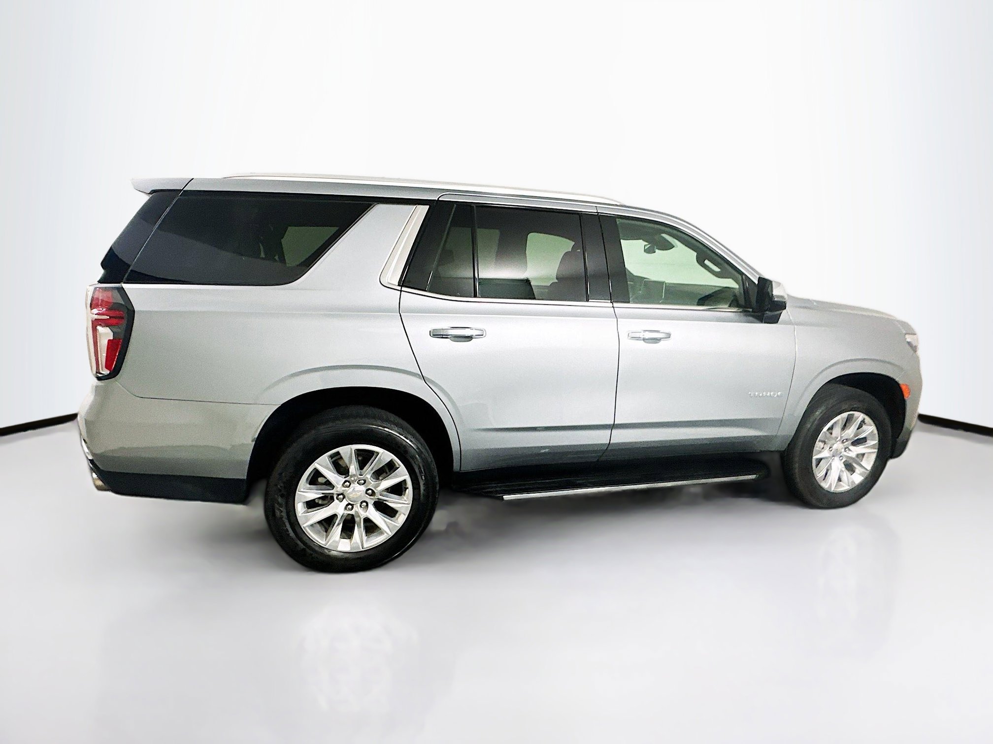 Used 2024 Chevrolet Tahoe Premier image 10