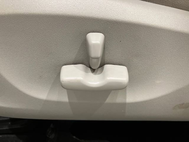 Used 2011 Subaru Forester 2.5X Limited w/ Rugged Pkg 1I image 24