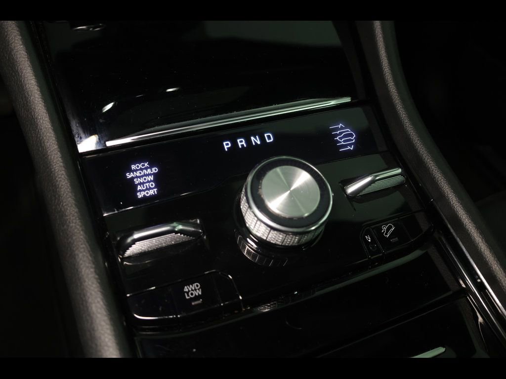 Used 2021 Jeep Grand Cherokee L Overland image 30