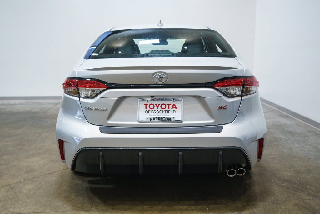 Certified 2026 Toyota Corolla SE FWD image 8