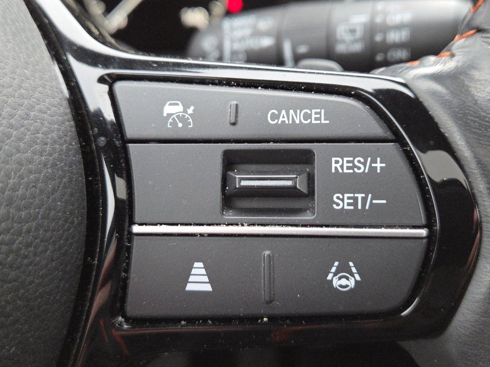 Used 2023 Honda CR-V Sport Touring image 8