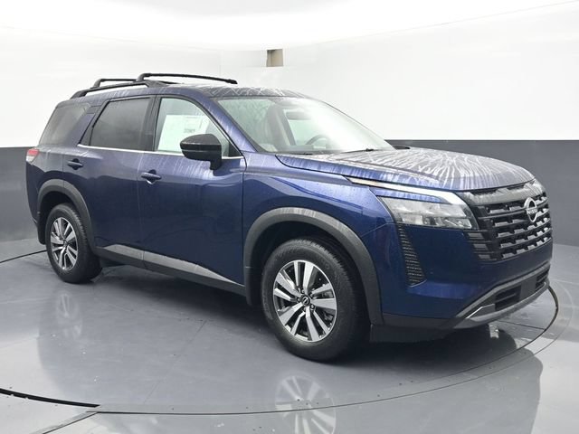 New 2026 Nissan Pathfinder SL FWD image 2