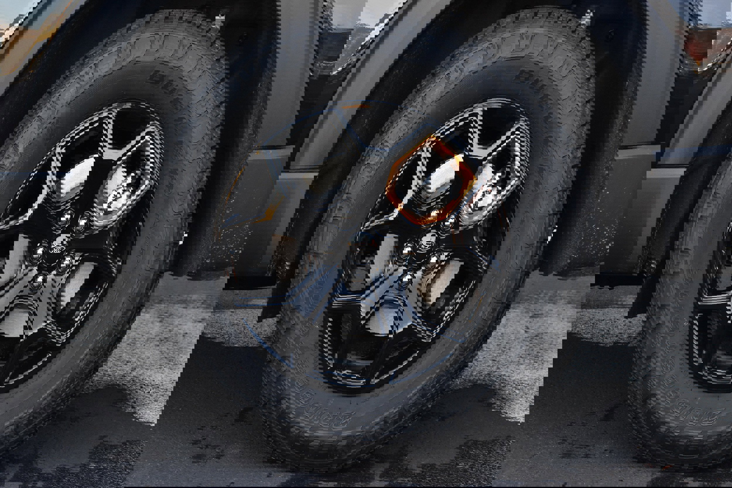 New 2026 Ford Explorer Tremor w/ Tremor Convenience Package image 33