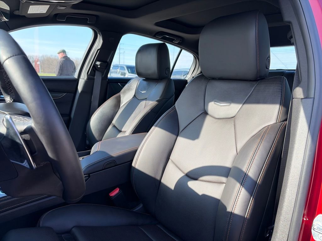 Used 2025 Cadillac CT5 Sport w/ Technology Package image 19