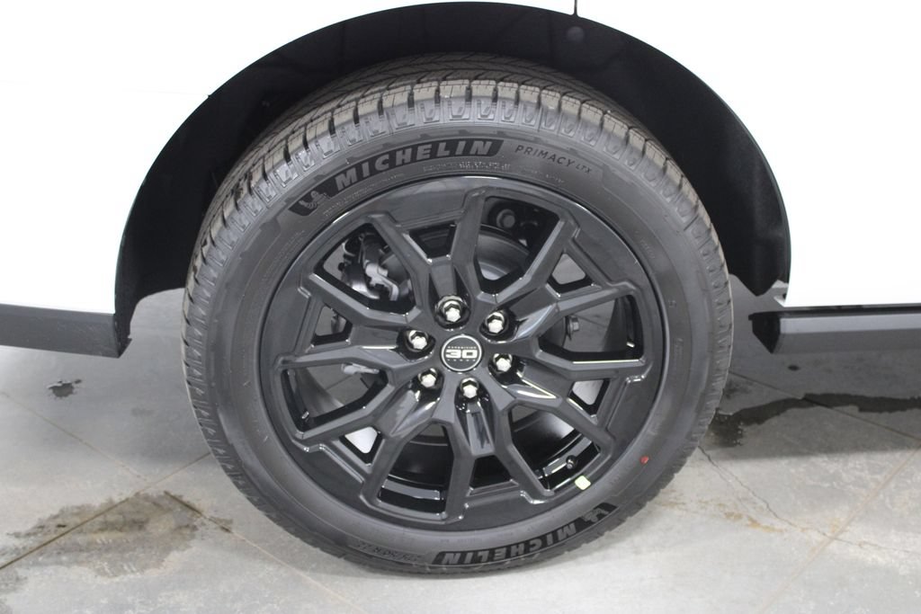New 2027 Ford Expedition Platinum RWD image 62