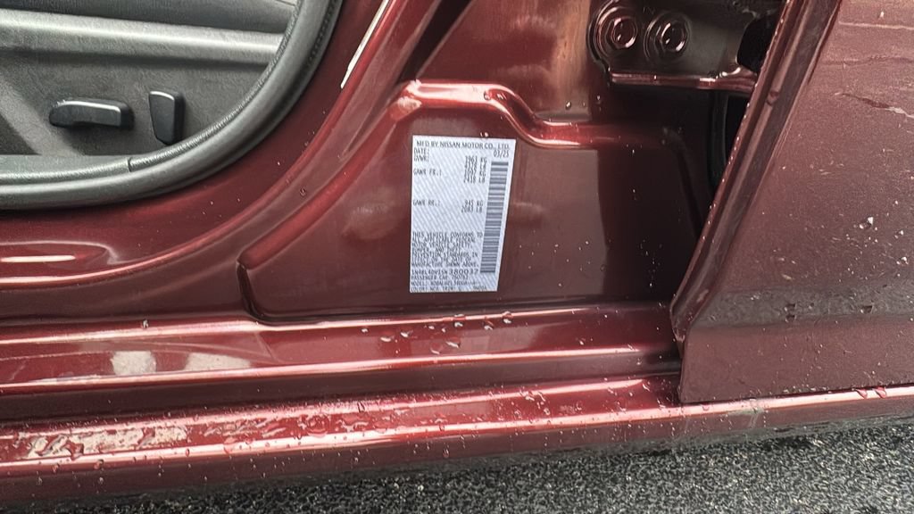 Used 2025 Nissan Altima 2.5 SV FWD image 32