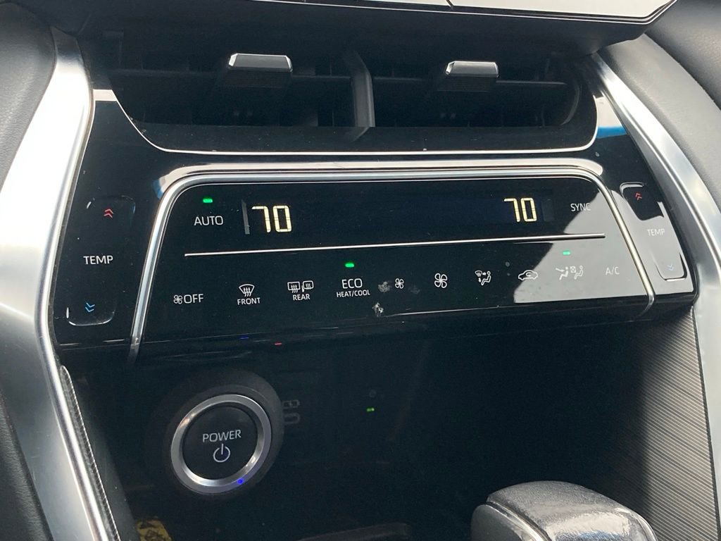 Used 2023 Toyota Venza XLE AWD/4WD image 21