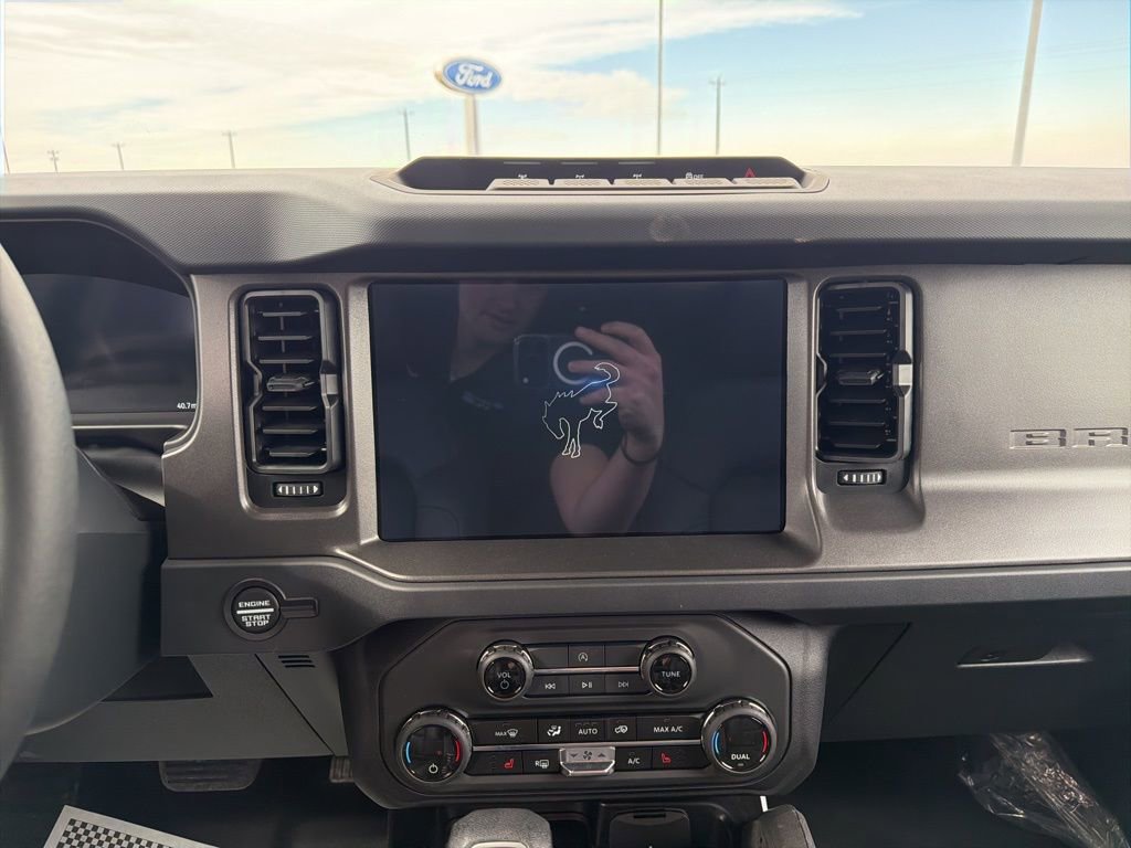 New 2026 Ford Bronco Big Bend w/ Black Diamond Package image 15