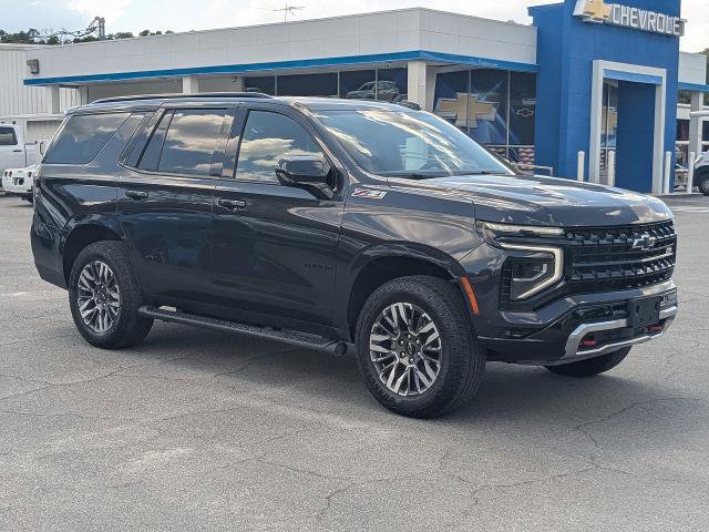 Used 2025 Chevrolet Tahoe Z71 AWD/4WD image 2