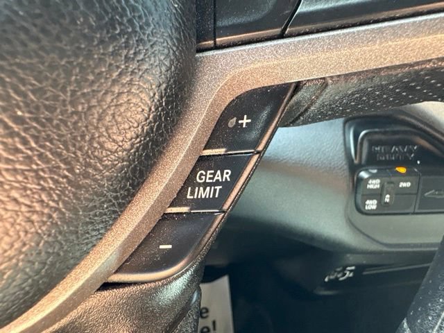 Used 2024 RAM 3500 Tradesman w/ Chrome Appearance Group AWD/4WD image 29