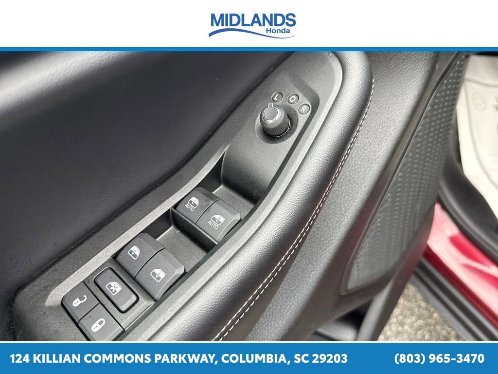 Used 2025 Jeep Grand Cherokee L Limited RWD image 24
