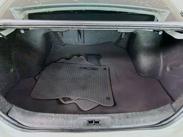 Used 2019 Nissan Altima 2.5 SR FWD image 22
