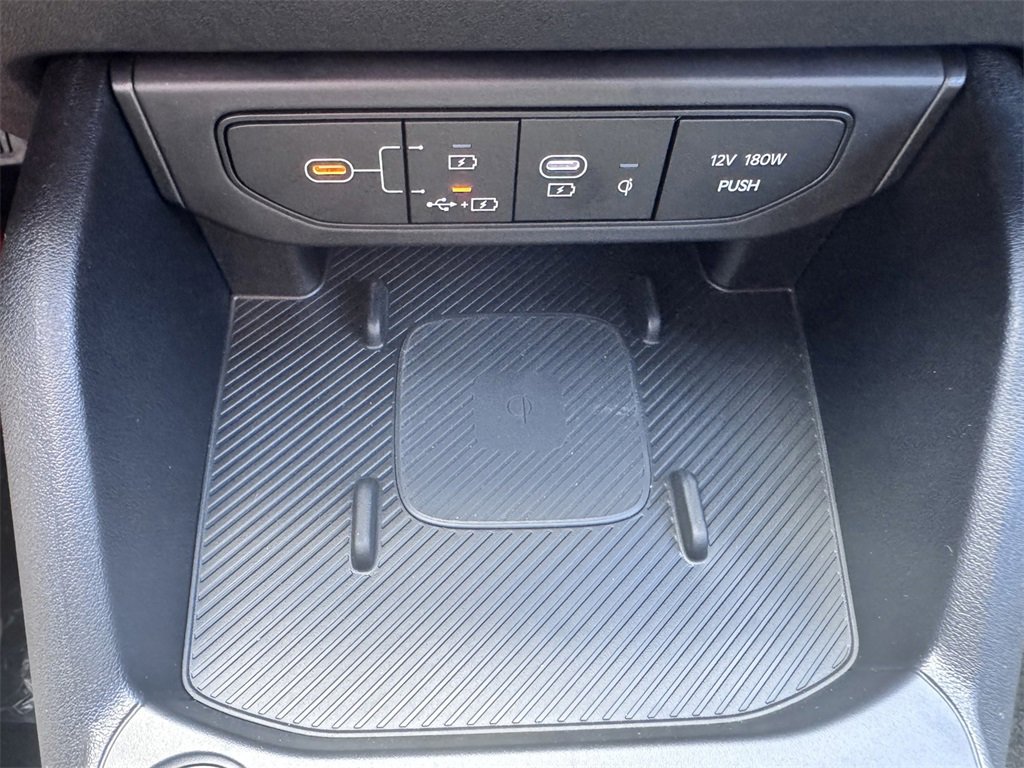 New 2025 Kia K4 GT-Line image 19