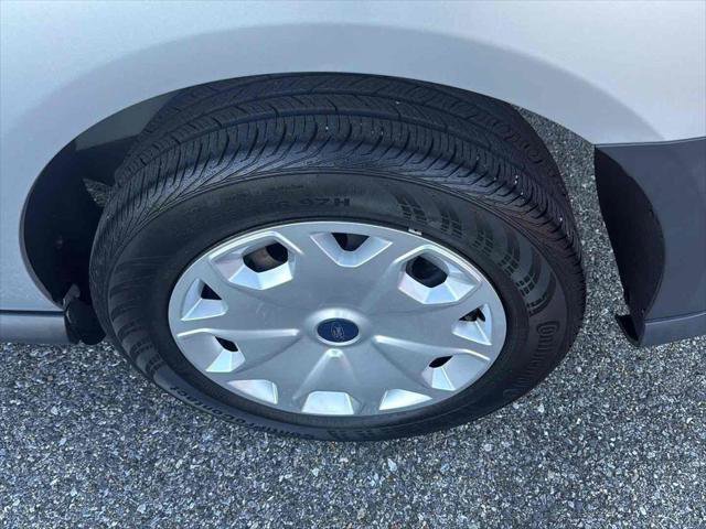 Used 2018 Ford Transit Connect XL image 9