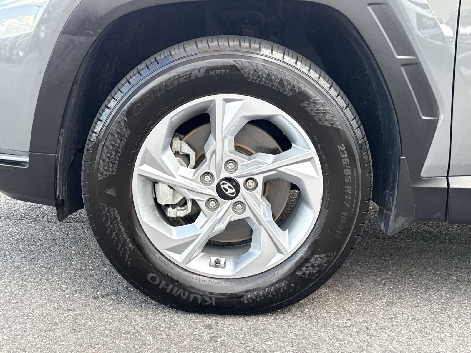 Certified 2024 Hyundai Tucson SE AWD/4WD image 12