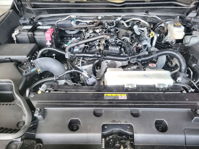 Certified 2025 Toyota Tacoma TRD Off-Road image 25