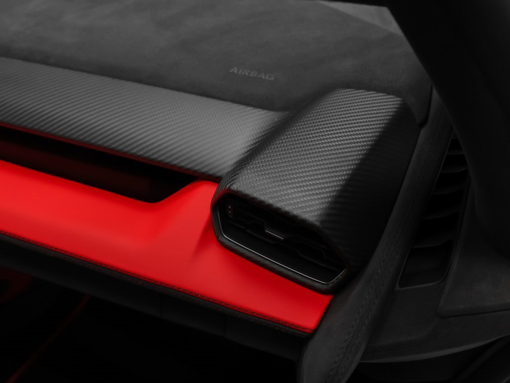 Used 2024 Lamborghini Revuelto image 29