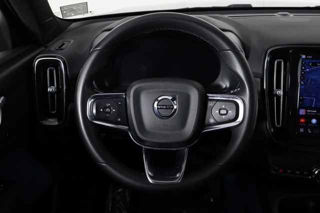 Used 2023 Volvo XC40 Recharge Plus AWD/4WD image 6