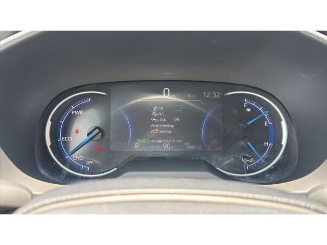 Certified 2025 Toyota RAV4 LE AWD/4WD image 24