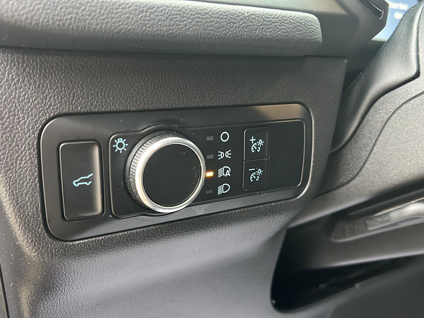 Used 2024 Ford Escape ST-Line w/ Tech Pack #1 image 12