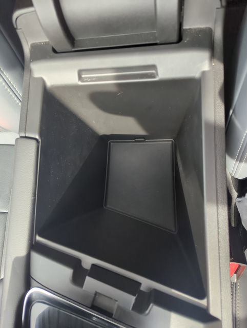 Used 2019 Buick Enclave Essence AWD/4WD image 28