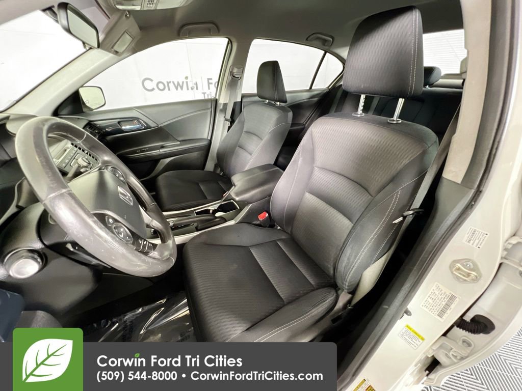 Used 2015 Honda Accord Sport image 23