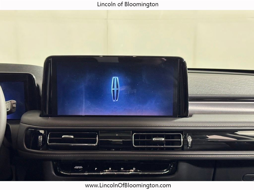 New 2026 Lincoln Aviator AWD w/ Jet Appearance Package image 20