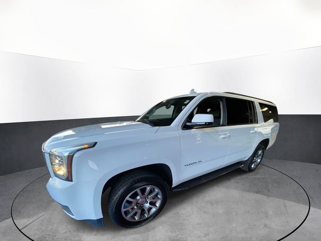 Used 2019 GMC Yukon XL SLT image 3