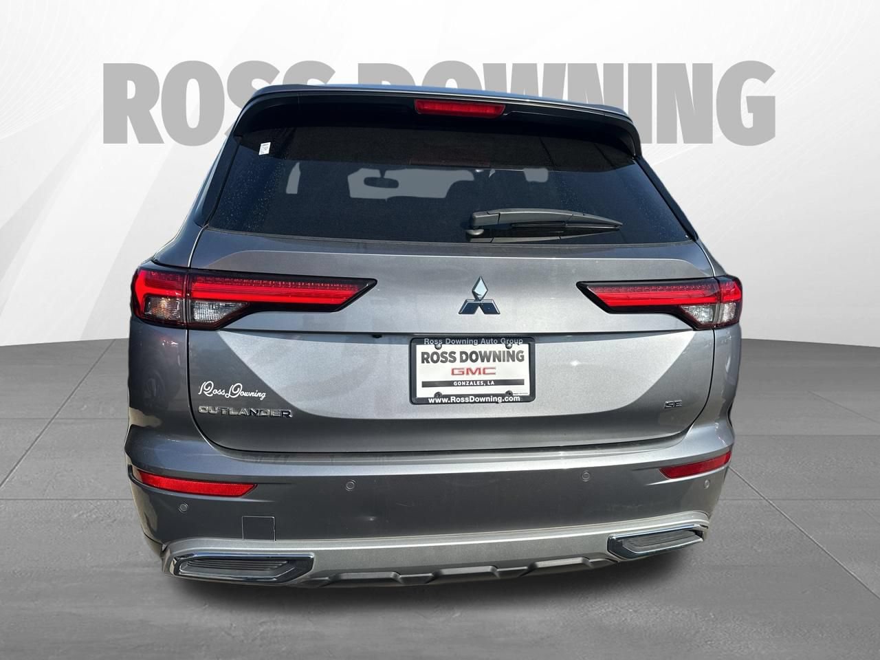 Used 2023 Mitsubishi Outlander SE AWD/4WD image 5