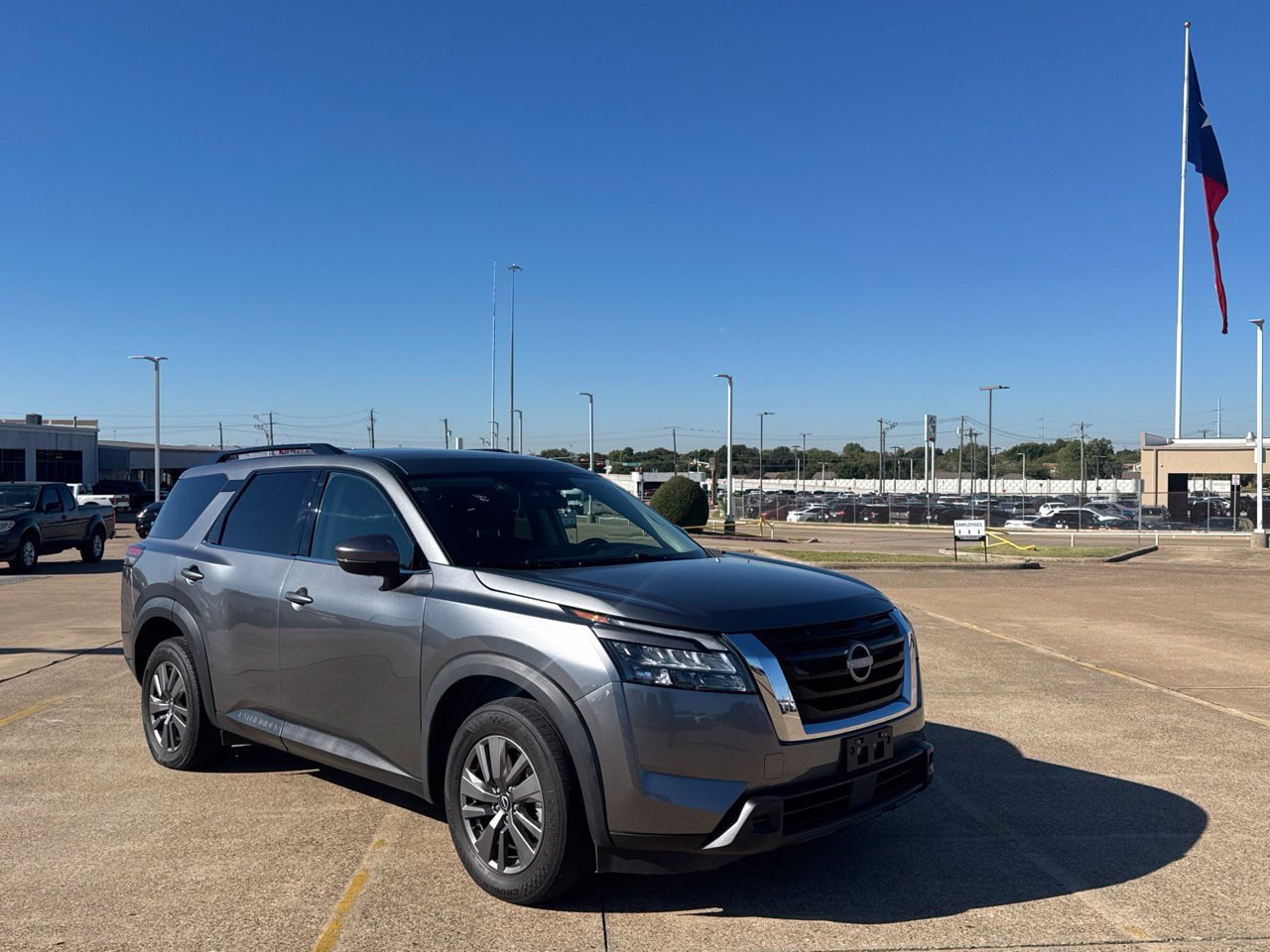 Certified 2024 Nissan Pathfinder SV w/ Cargo Package AWD/4WD image 1