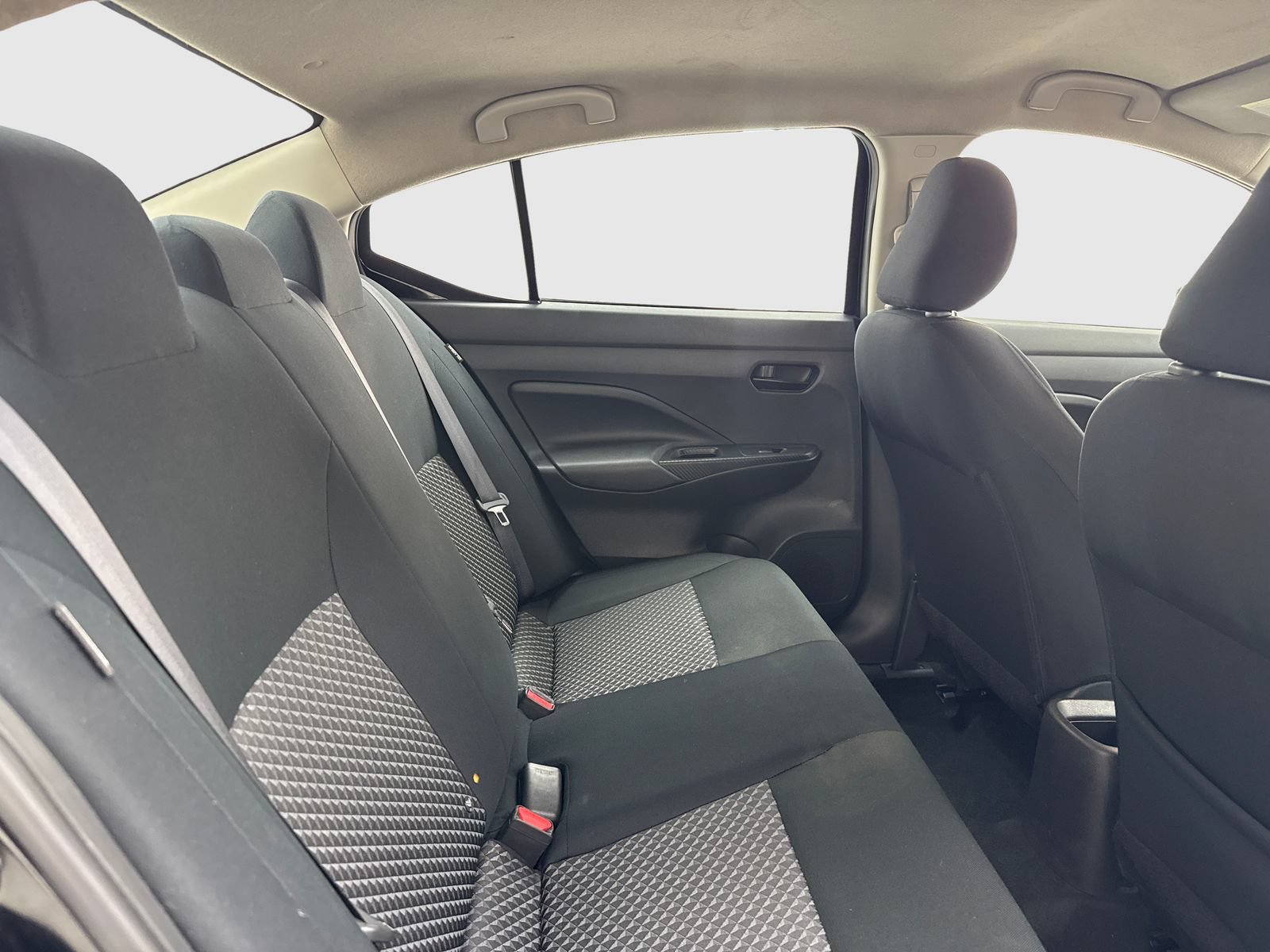 Used 2024 Nissan Versa S w/ Trunk Package FWD image 43