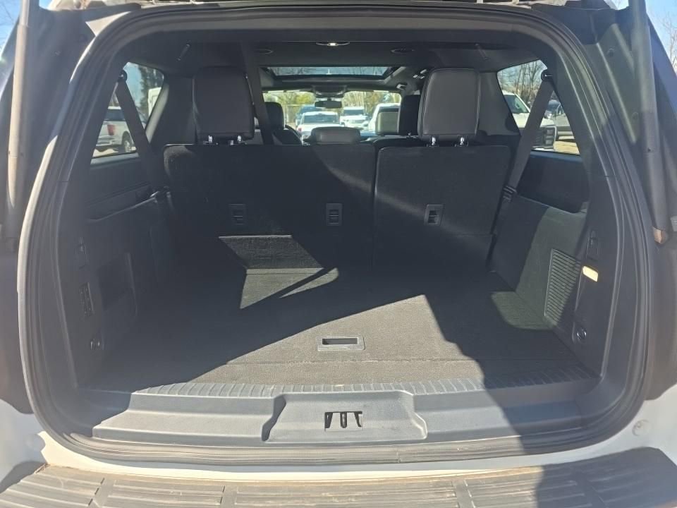 Used 2022 Ford Expedition Max Limited image 12